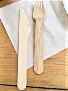 Sustainable cutlery at the food stalls